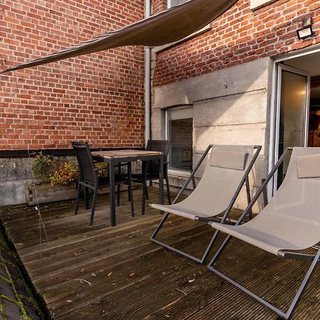 Ardenne Bnb Gite Urbain Avec Terrasse マルシュ・アン・ファメンヌ エクステリア 写真
