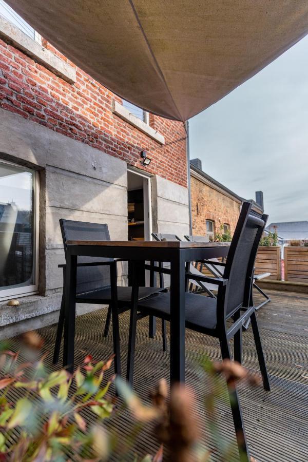 Ardenne Bnb Gite Urbain Avec Terrasse マルシュ・アン・ファメンヌ エクステリア 写真