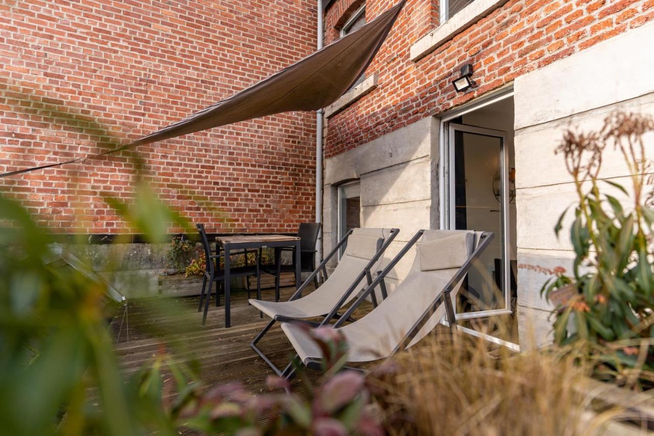 Ardenne Bnb Gite Urbain Avec Terrasse マルシュ・アン・ファメンヌ エクステリア 写真